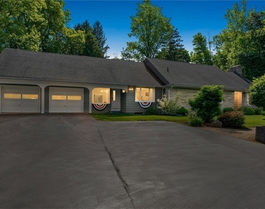 30 Lyndon Road - Photo Thumbnail 2