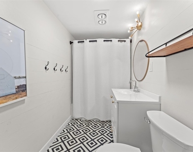 30 Lyndon Road - Photo Thumbnail 29