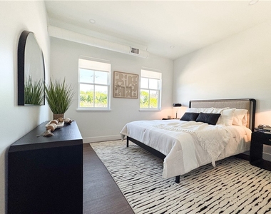75 Monroe Avenue - Photo Thumbnail 7