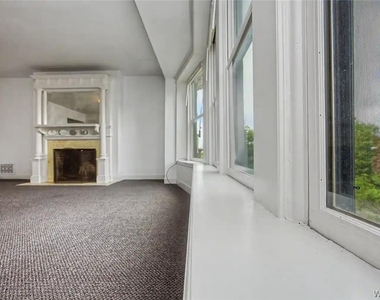 493 Delaware Avenue - Photo Thumbnail 22