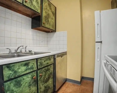 493 Delaware Avenue - Photo Thumbnail 35