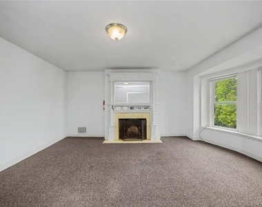 493 Delaware Avenue - Photo Thumbnail 27