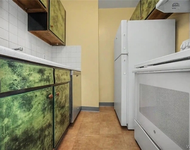 493 Delaware Avenue - Photo Thumbnail 19