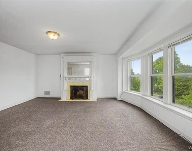 493 Delaware Avenue - Photo Thumbnail 26