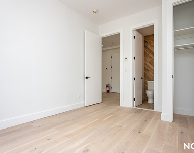 491 Evergreen Ave - Photo Thumbnail 15