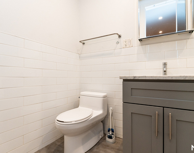 115 Carlton Ave - Photo Thumbnail 11