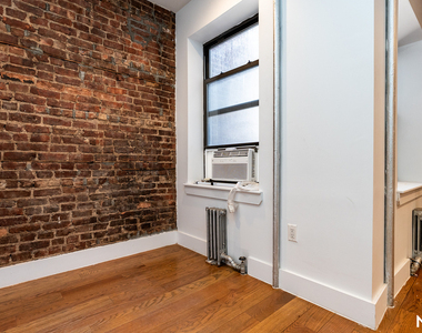 115 Carlton Ave - Photo Thumbnail 5