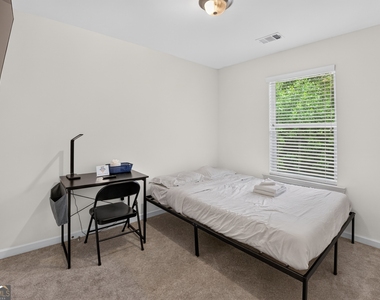 865 Society Circle Sw - Photo Thumbnail 14