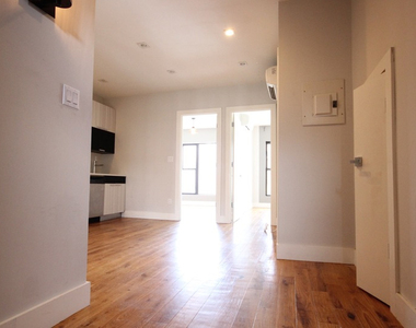 443 Harman St  - Photo Thumbnail 5