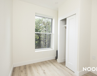 32 Patchen Ave - Photo Thumbnail 2