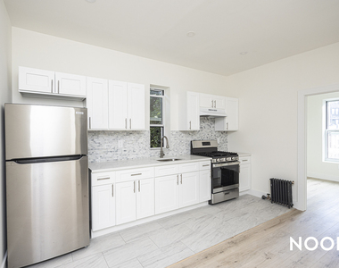 32 Patchen Ave - Photo Thumbnail 14