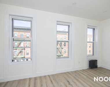 32 Patchen Ave - Photo Thumbnail 7