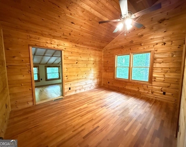 2405 Mountain Road - Photo Thumbnail 10