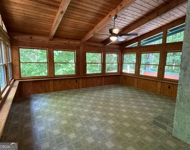 2405 Mountain Road - Photo Thumbnail 8