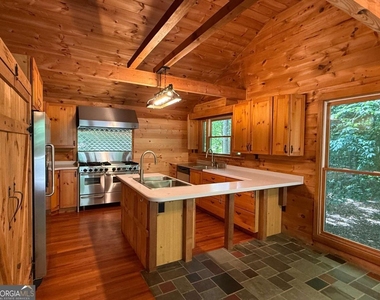 2405 Mountain Road - Photo Thumbnail 4