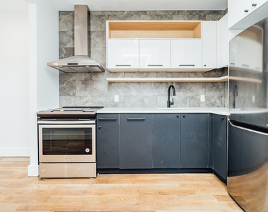916 Bergen St - Photo Thumbnail 14