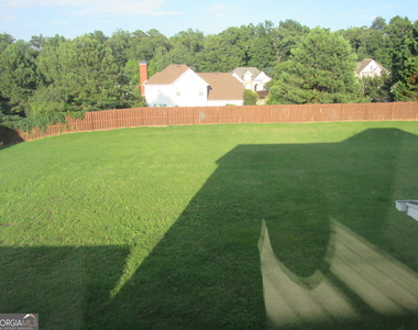 305 Sunderland Circle - Photo Thumbnail 41