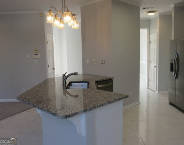 305 Sunderland Circle - Photo Thumbnail 10