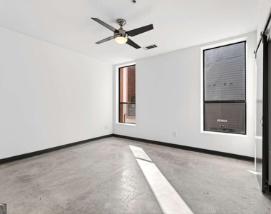 972 Dekalb Avenue Ne - Photo Thumbnail 12
