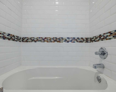 972 Dekalb Avenue Ne - Photo Thumbnail 18
