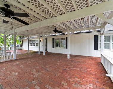 1455 Courtney Lane - Photo Thumbnail 1