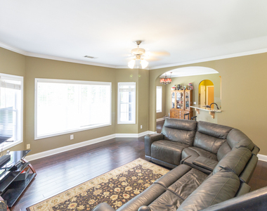 27 Portico Place - Photo Thumbnail 22