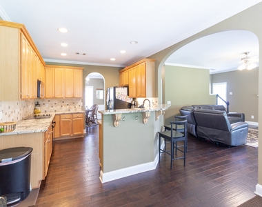 27 Portico Place - Photo Thumbnail 24