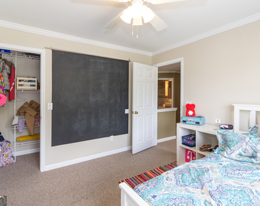 27 Portico Place - Photo Thumbnail 36