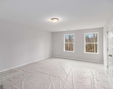 144 Crest Pointe - Photo Thumbnail 9