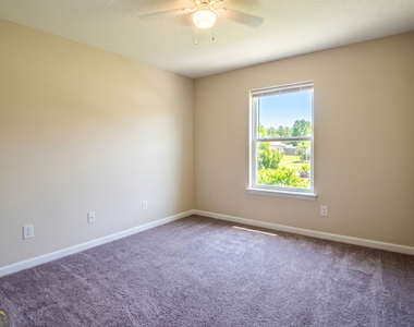 147 Northdale Place - Photo Thumbnail 10