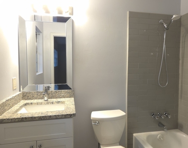 147 Northdale Place - Photo Thumbnail 12