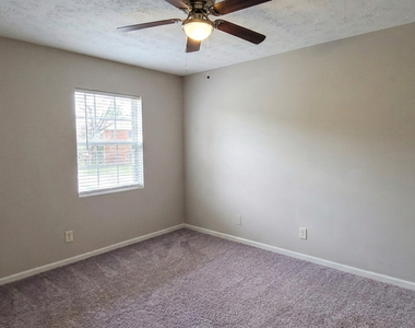 147 Northdale Place - Photo Thumbnail 9