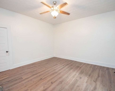903 Georgia Avenue - Photo Thumbnail 19