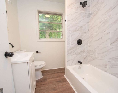 903 Georgia Avenue - Photo Thumbnail 18