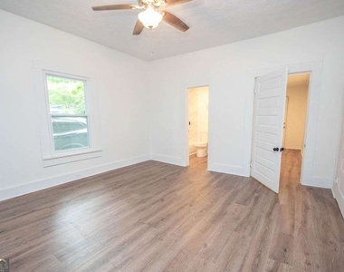 903 Georgia Avenue - Photo Thumbnail 20