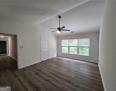 10845 Glenbarr Drive - Photo Thumbnail 7