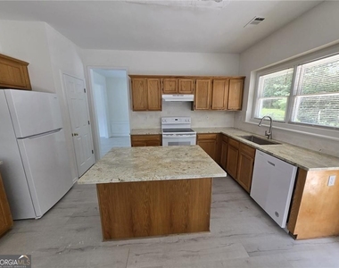 10845 Glenbarr Drive - Photo Thumbnail 4