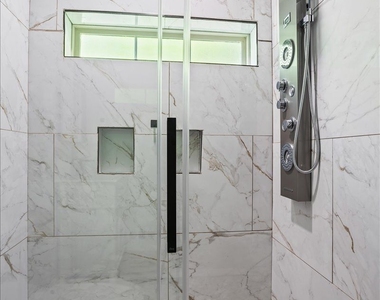 2223 Columbia Drive - Photo Thumbnail 16