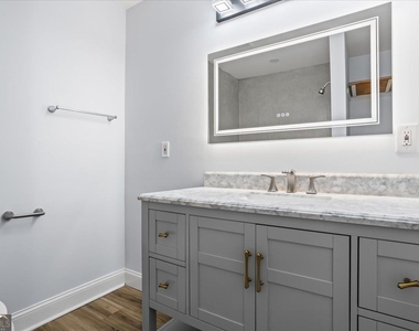 2223 Columbia Drive - Photo Thumbnail 29