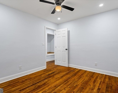 2223 Columbia Drive - Photo Thumbnail 18