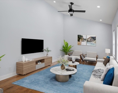 2223 Columbia Drive - Photo Thumbnail 6