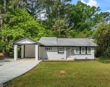 2223 Columbia Drive - Photo Thumbnail 1
