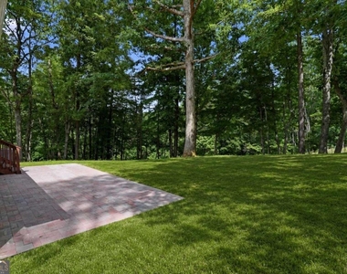 26 Ridgeview Court - Photo Thumbnail 9