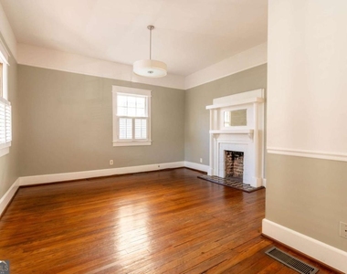 311 Josephine Street Ne - Photo Thumbnail 4