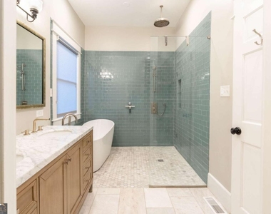 311 Josephine Street Ne - Photo Thumbnail 19