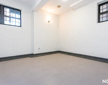901 Bushwick Ave - Photo Thumbnail 3