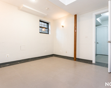 901 Bushwick Ave - Photo Thumbnail 4
