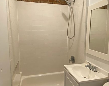 71 Pineapple St - Photo Thumbnail 1