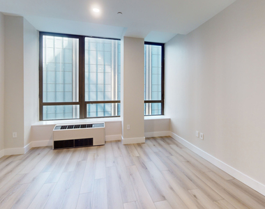 95 Wall Street - Photo Thumbnail 2
