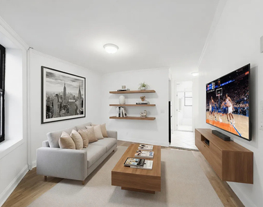 209 West 102nd Street - Photo Thumbnail 1